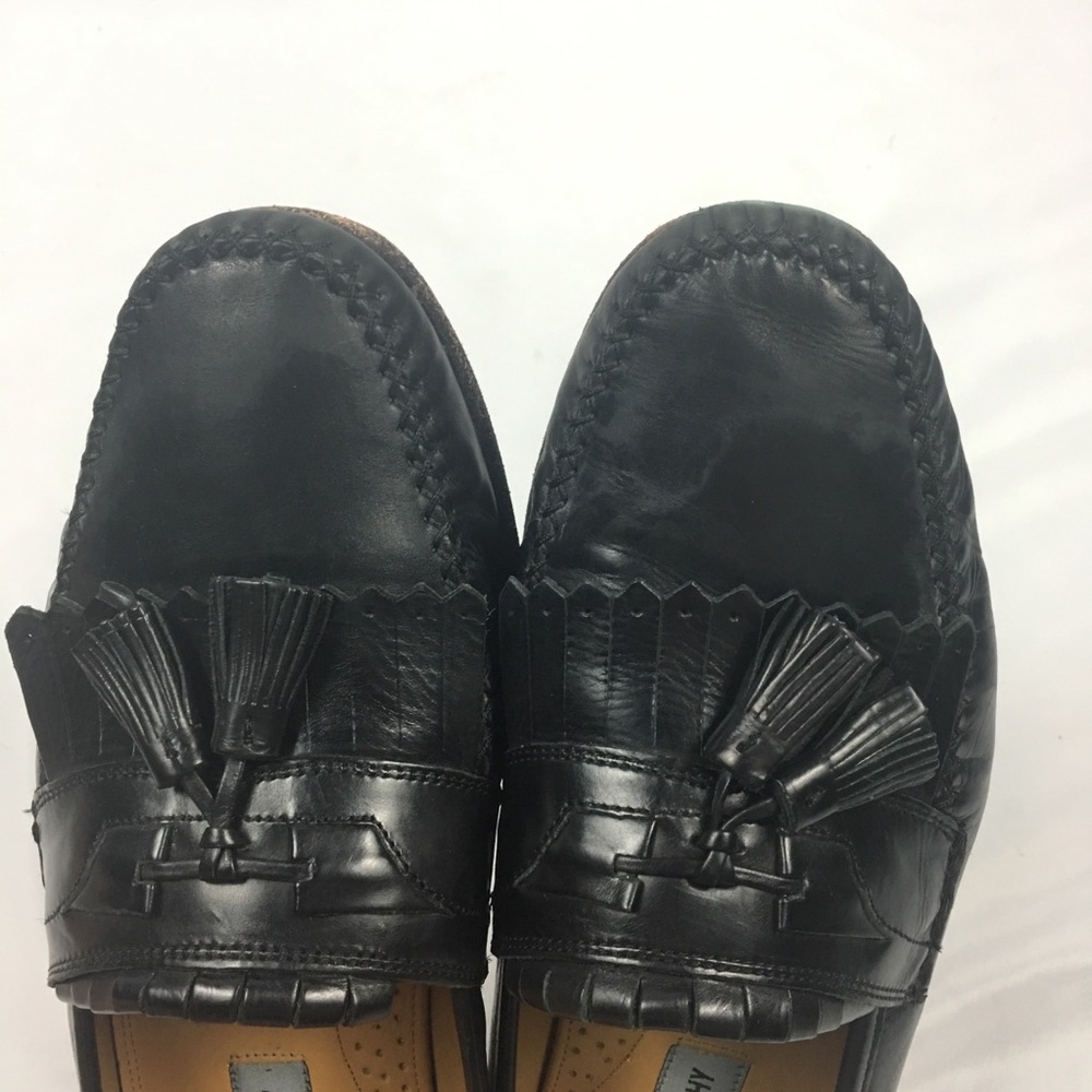 Johnston and Murphy Black Tassel Loafers - Picture 8 of 8